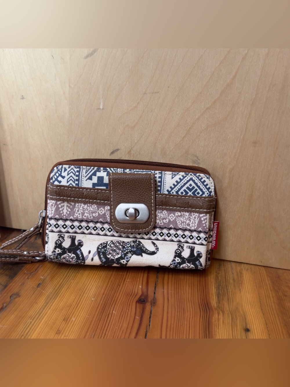 UNIONBAY Brown and Cream Elephant Print Canvas Wristlet